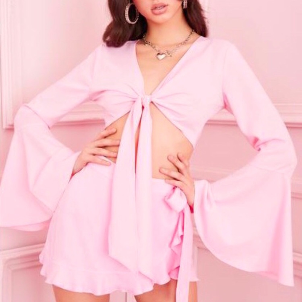 Sugar Thrillz tie front top